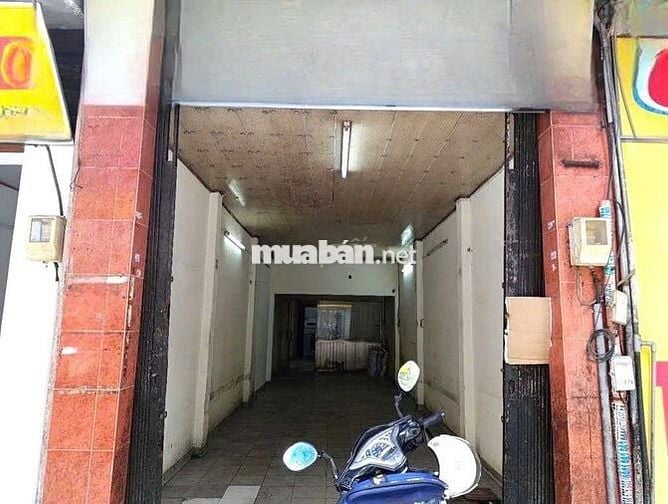 Cho Thuê Nhà Đường Trần Hưng Đạo, Quận 1 ( 3.5x21m - Trệt Suốt )