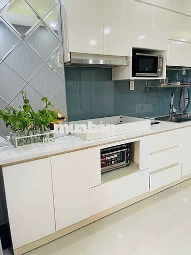 CHO THUÊ TẦNG CAO VIEW BIỂN DIC PHOENIX 2PN FULL NỘI THẤT ĐẸP MỚI SẠCH