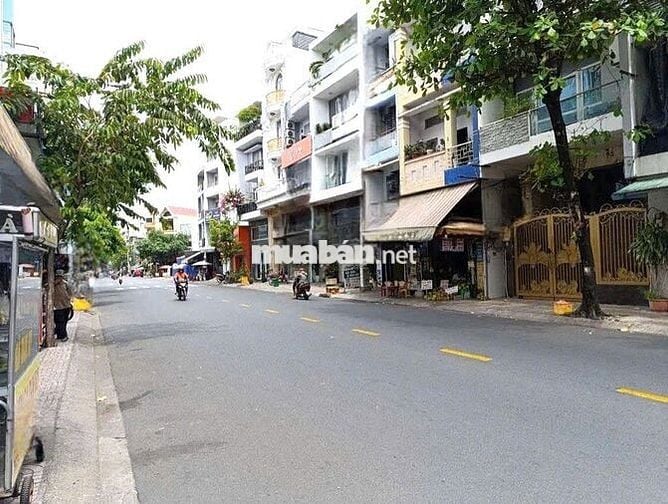 Cho Thuê Nhà Đường Trần Hưng Đạo, Quận 1 ( 3.5x21m - Trệt Suốt )