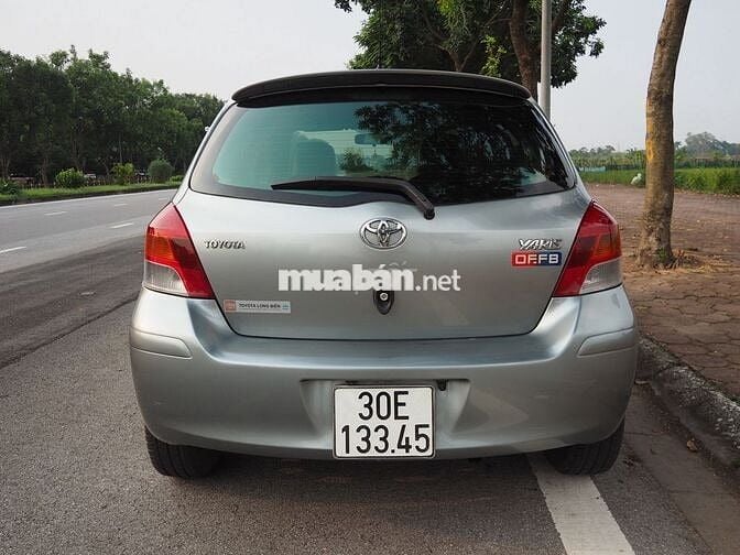Toyota Yaris 2009  - 130000 km