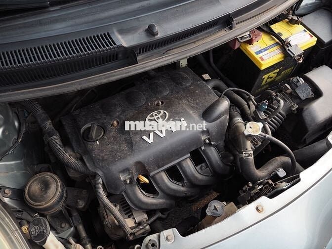 Toyota Yaris 2009  - 130000 km
