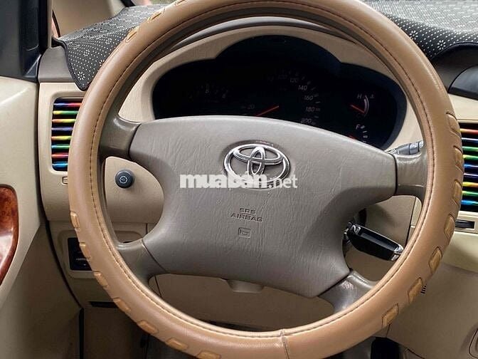 Toyota Innova 2007 G - 220000 km
