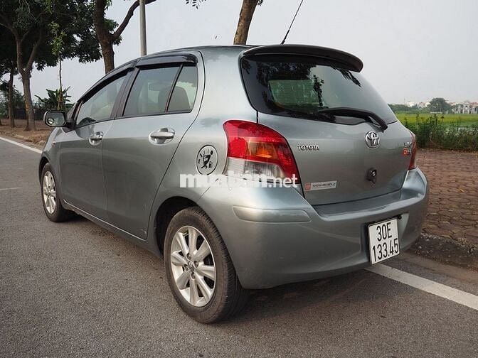 Toyota Yaris 2009  - 130000 km