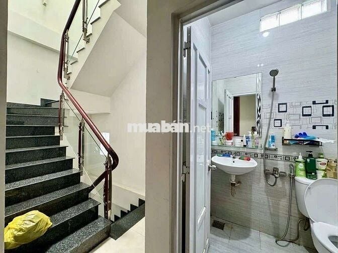 Nhà 3 tầng Đường Số 4, P16 Gò Vấp 52m² , giá chỉ 5.8 tỷ