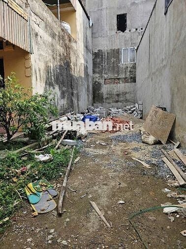 Bán gấp đất Vạn Phúc Đông Mỹ ô tô ngõ thông ,diện tích rông giá 3.9 tỷ Bán gấp đất Vạn Phúc Đông Mỹ ô tô ngõ thông ,diện tích rông giá 3.9 tỷ