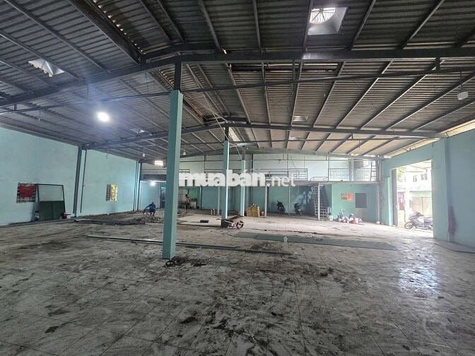 Cho Thuê Kho Xưởng DT 500m2 Đường Xe Tải Lớn.