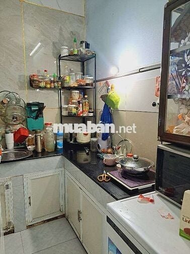 nhà 2tầng truong thị hoa 30m giá 2tỷ850 tr tl.2pn 2wc giáp gò vap