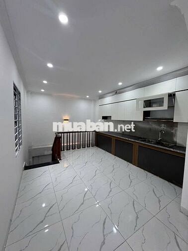 BÁN NHÀ LẠC THỊ NGỌC HỒI – LÔ GÓC, Ô TÔ ĐỖ CỬA 🚗🏡