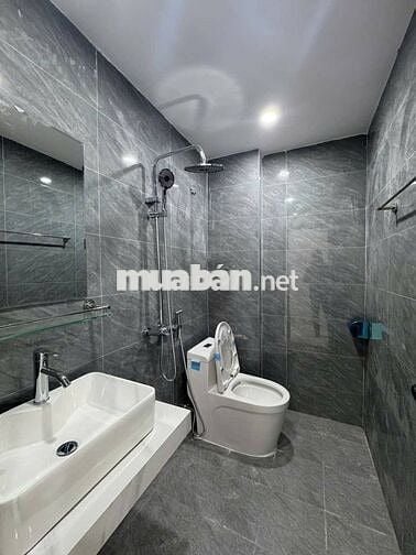 BÁN NHÀ LẠC THỊ NGỌC HỒI – LÔ GÓC, Ô TÔ ĐỖ CỬA 🚗🏡