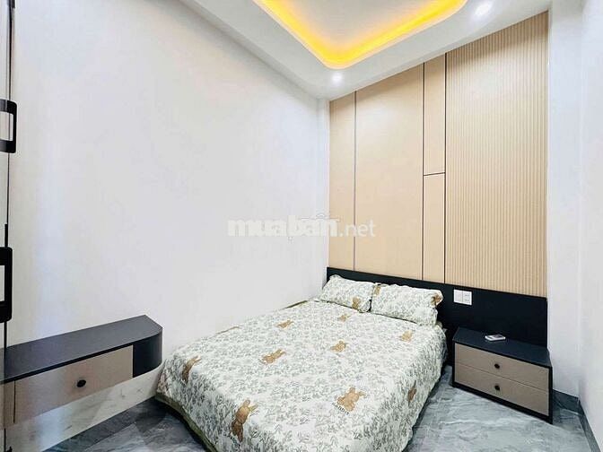 Bán nhà 2 tầng mặt tiền đường 7,5m Phạm Ngọc Mậu