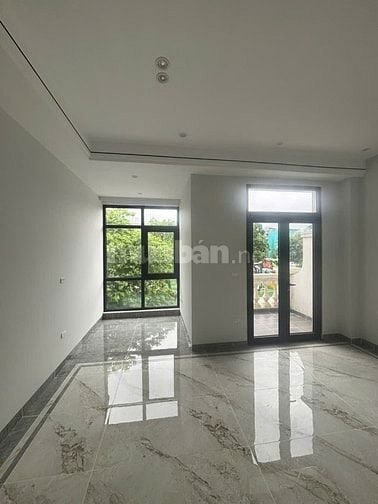 Bán biệt thự vin OCP3 hoàn thiện full đồ cao cấp có thamg máy về ở 