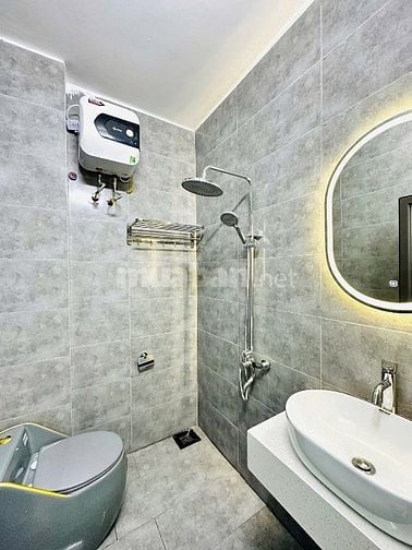 VIP VÕ CHÍ CÔNG - 40m2 - FULL NỘI THẤT - THOÁNG TRƯỚC THOÁNG SAU - TRU