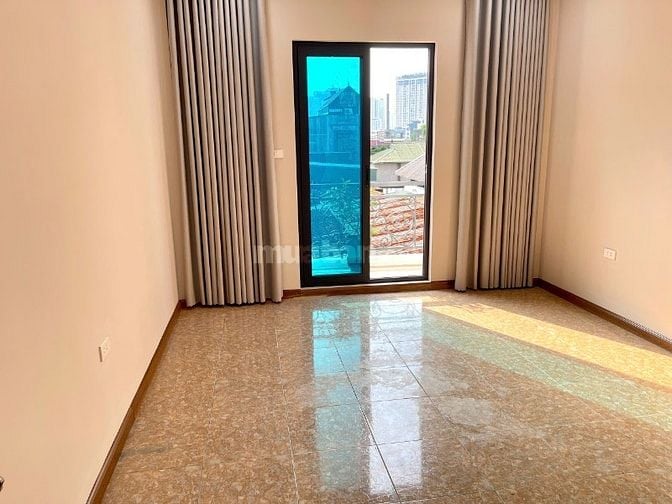 Nhà ngay cửa sau Khu Cao-Xà-Lá Vinhomes đang xây ở Nguyễn Trãi 