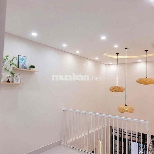 NHÀ ĐẸP Ở NGAY – KIỆT NHỰA 3M SẠCH ĐẸP – CÁCH ĐƯỜNG  HẢI PHÒNG 20M