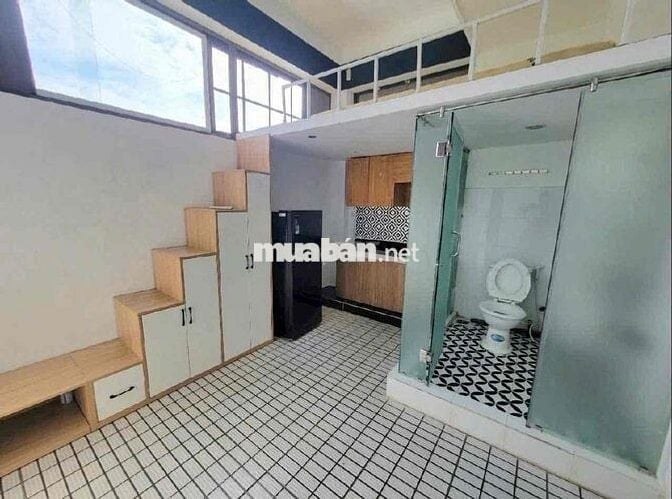Căn hộ dịch vụ 9 phòng, 5 tầng, doanh thu 45tr/tháng