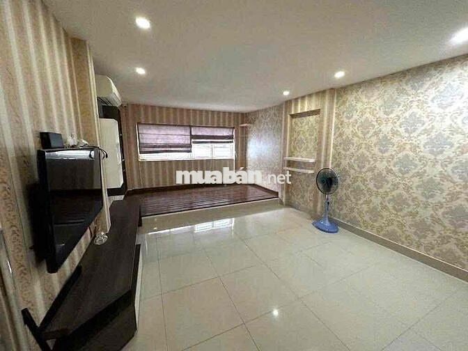 NGUYÊN CĂN PHÚ NHUẬN ( HXH - 3PN - NHÀ ĐẸP )KD TỰ DO