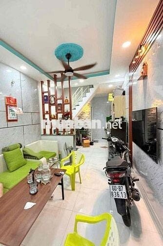 Nhà 998// Quang Trung, cách hẻm xe hơi 15m, chỉ 3,45T (TL)