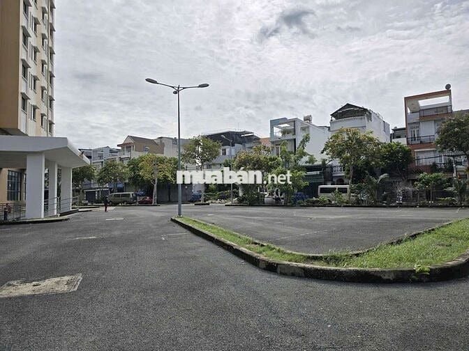 Lô đất đẹp ***! DT 5x25m khi dân trí cao