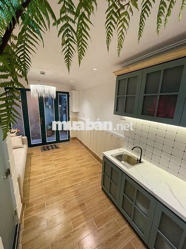Nhả hẻm 1 sẹc 16m2, 3 phòng ngủ, đường Điện Biên Phủ