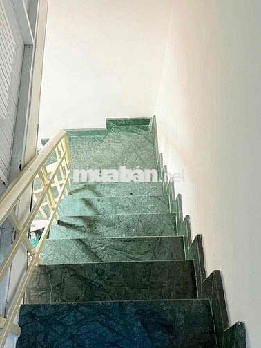 Nhà 998// Quang Trung, cách hẻm xe hơi 15m, chỉ 3,45T (TL)