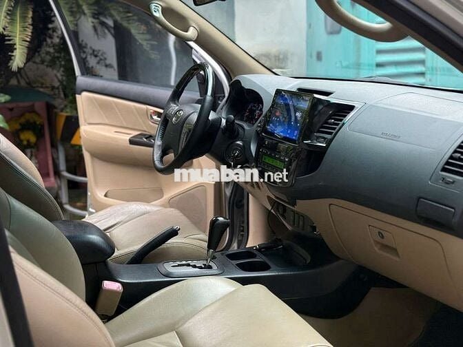 Fortuner Máy Xăng AT 2014 Rất Đẹp , Giá Còn Giảm.