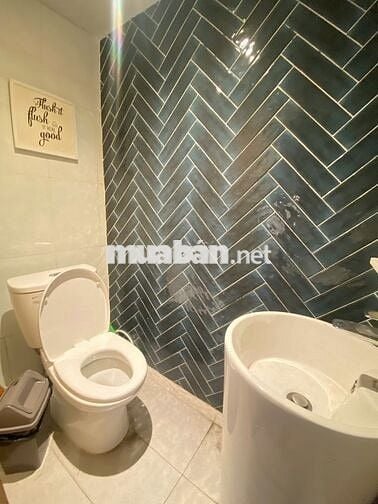 Mặt tiền Sư Vạn Hạnh, Quận 10 - 10x5m - 4 Tầng Suốt - Giá: 45 Triệu