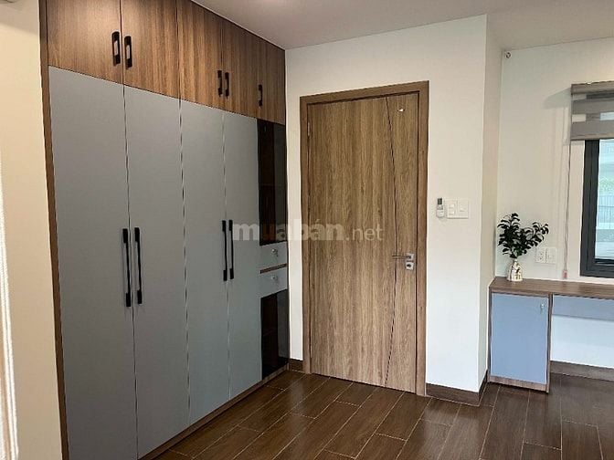 Nhà phố đơn lập 5x17 m, đầy đủ nội thất, tại KDC cao cấp The Standard
