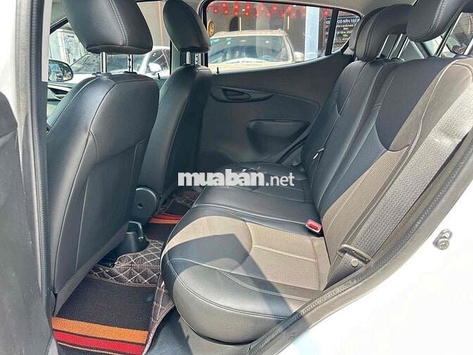 VinFast Fadil 2022 - Plus