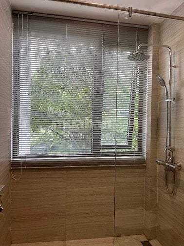 Nhà phố đơn lập 5x17 m, đầy đủ nội thất, tại KDC cao cấp The Standard
