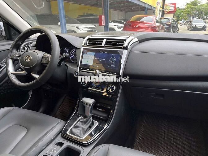 HYUNDAI CRETA 1.5AT ĐẶC BIỆT GIA ĐÌNH SƠN ZIN 100%