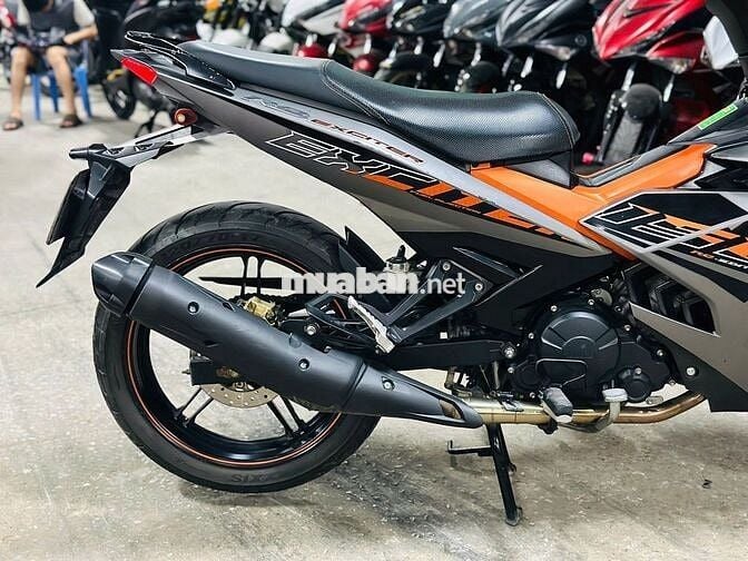 XE MÁYTHANHTÙNG_EXCITER 150 ĐÈN LED XÁM CAM CÓ GÓP