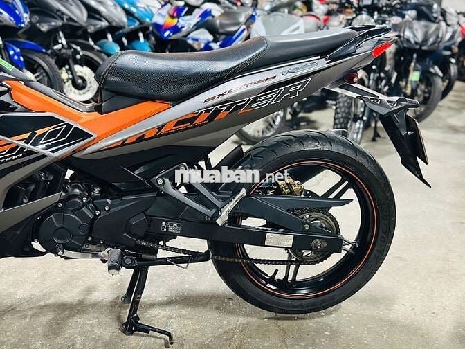 XE MÁYTHANHTÙNG_EXCITER 150 ĐÈN LED XÁM CAM CÓ GÓP