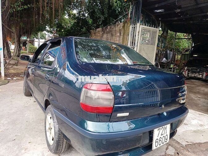 Cần bán xe fiat sina sx 2002