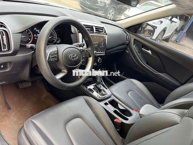 HYUNDAI CRETA 1.5AT ĐẶC BIỆT GIA ĐÌNH SƠN ZIN 100%