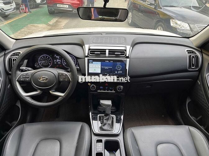 HYUNDAI CRETA 1.5AT ĐẶC BIỆT GIA ĐÌNH SƠN ZIN 100%