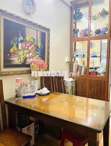 Căn hộ 2pn XUÂN LA  đối diện trường học Xuân La
