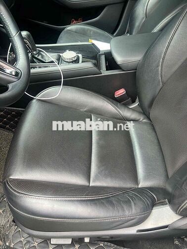 Mazda 3 2021 Sport 1.5 Luxury - 57000 km
