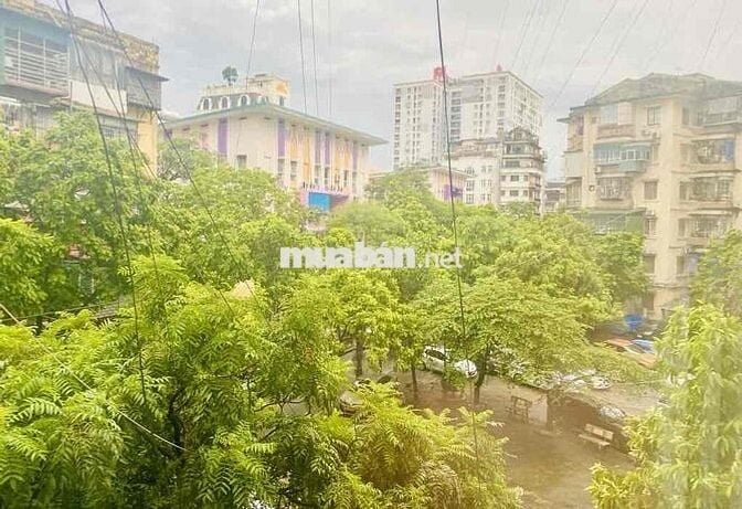 Căn hộ 2pn XUÂN LA  đối diện trường học Xuân La