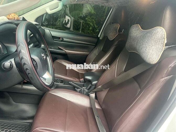 Toyota Hilux 2021 2.4E 4x2 AT - 75000 km