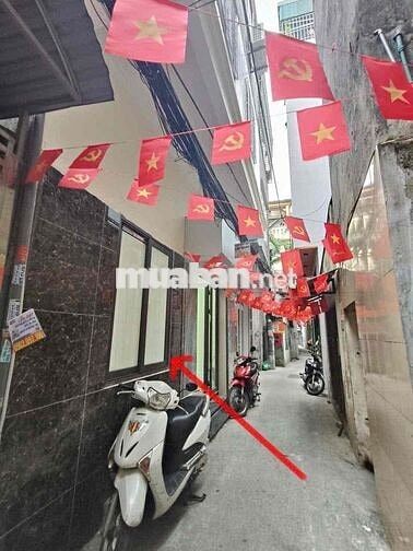 Nhà mặt ngõ 3 gác đua phố Minh Khai , mặt tiền rộng sổ đỏ chính chủ