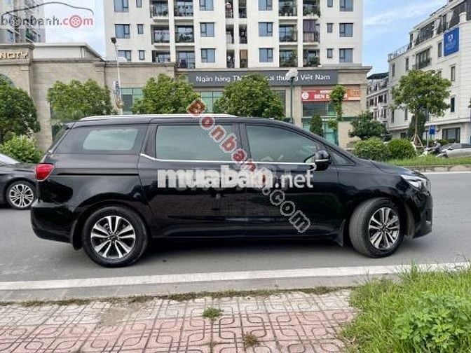 Kia Sedona 3.3L GAT 2015