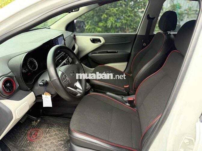 GRAND i10 2023 AT lướt 4 vạn ,rất mới BH 1 NĂM