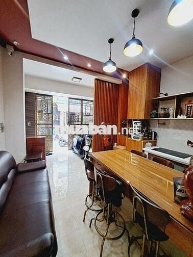 🏡 BÁN NHÀ ĐẸP ĐƯỜNG BẾN LỘI – HẺM 8M – Ở NGAY – GIÁ CHỈ 5.5 TỶ