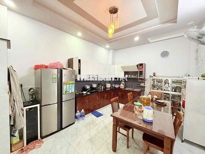NHÀ CHÍNH CHỦ XÂY Ở NAY BÁN ĐI MỸ GIÁ TỐT NHÀ ĐẸP VÀO Ở NGAY