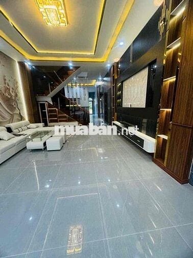 NHÀ GẦN CHỢ BÌNH CHÁNH CẦN BÁN GẤP
