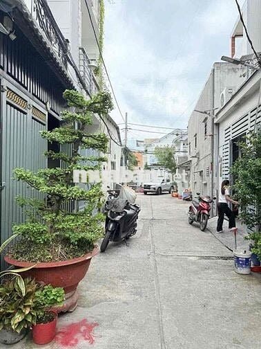 NHÀ CHÍNH CHỦ XÂY Ở NAY BÁN ĐI MỸ GIÁ TỐT NHÀ ĐẸP VÀO Ở NGAY