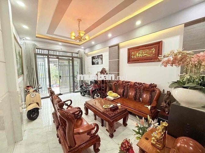 NHÀ CHÍNH CHỦ XÂY Ở NAY BÁN ĐI MỸ GIÁ TỐT NHÀ ĐẸP VÀO Ở NGAY