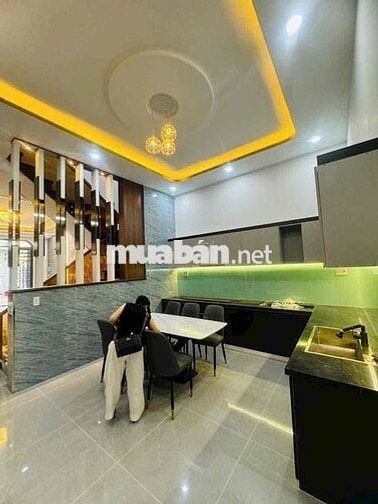 NHÀ GẦN CHỢ BÌNH CHÁNH CẦN BÁN GẤP