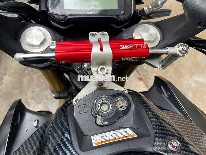 Suzuki GSX S150 BSTP phuộc USD trợ lực YSS