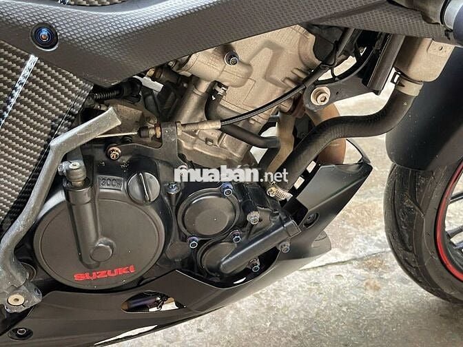 Suzuki GSX S150 BSTP phuộc USD trợ lực YSS